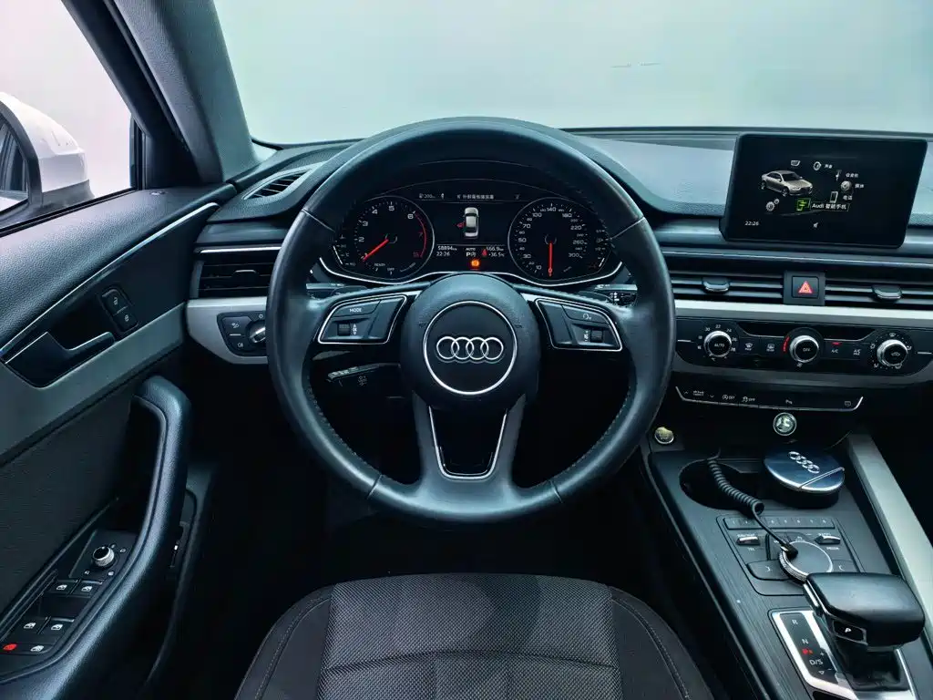 Audi A4L — миниатюра 12