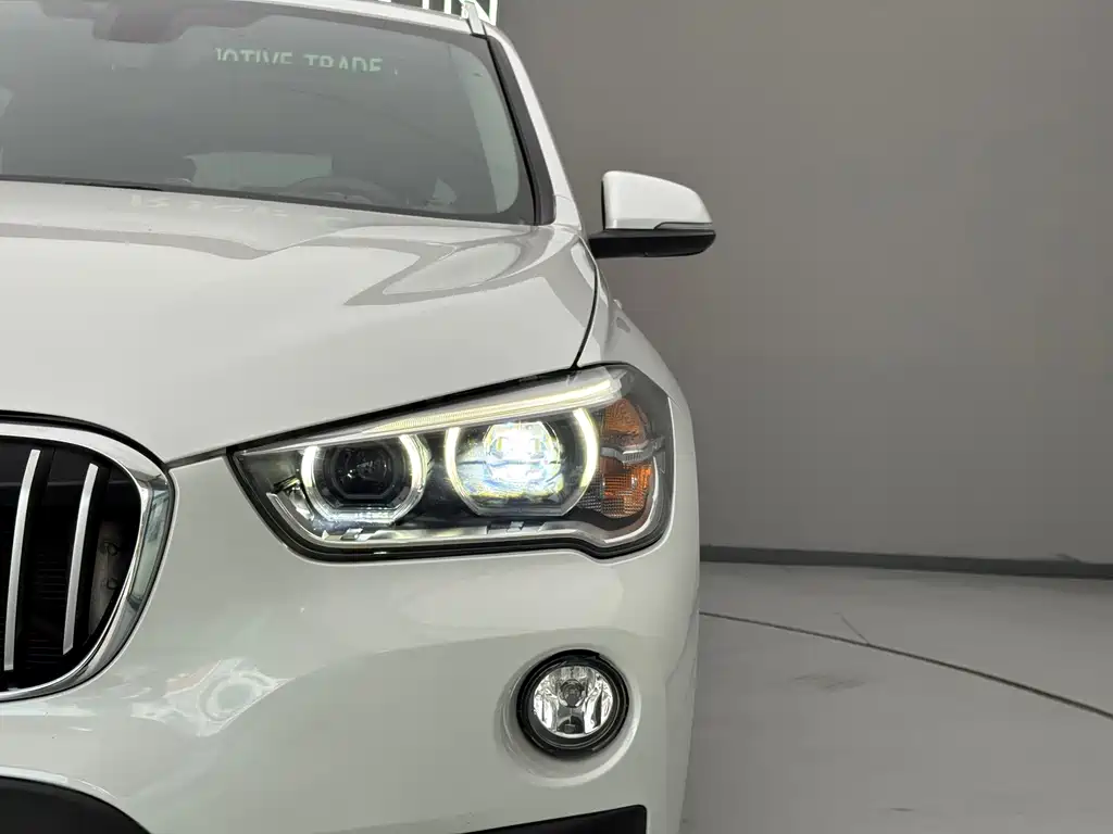 BMW X1 — миниатюра 3