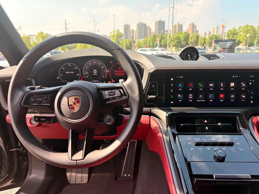 Porsche Panamera — миниатюра 9