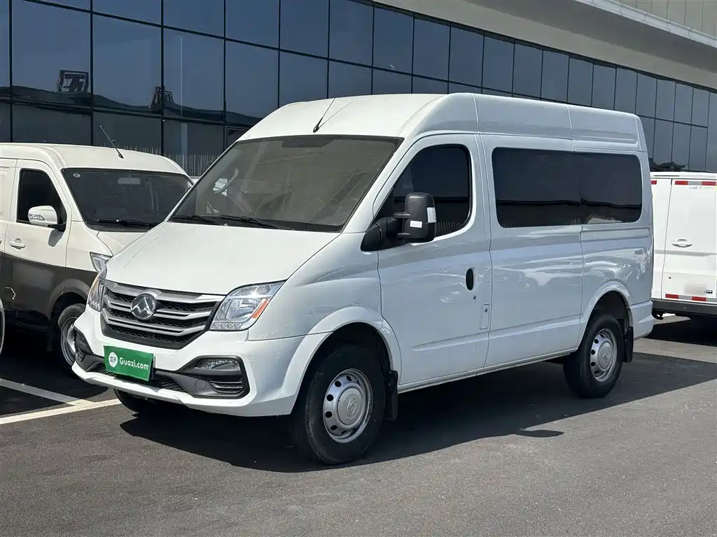 Maxus V80 2024