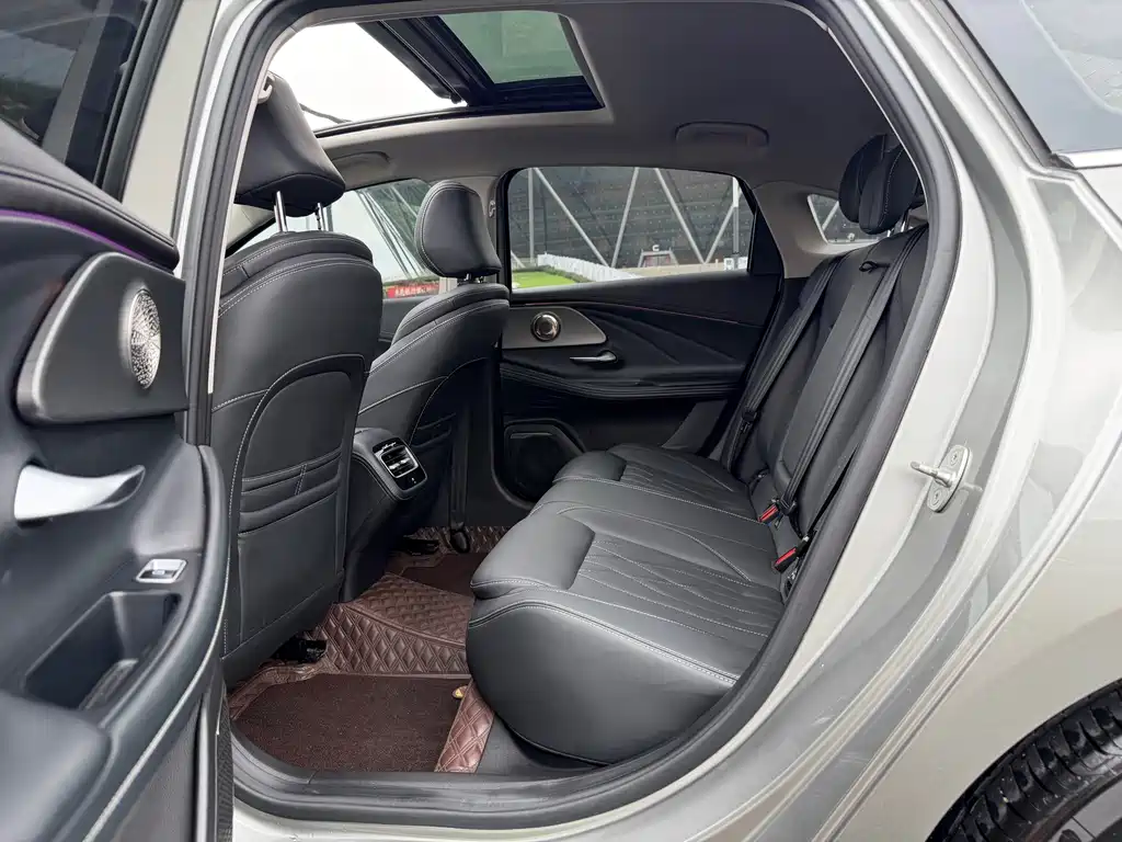 Chery Arrizo 8 — миниатюра 13