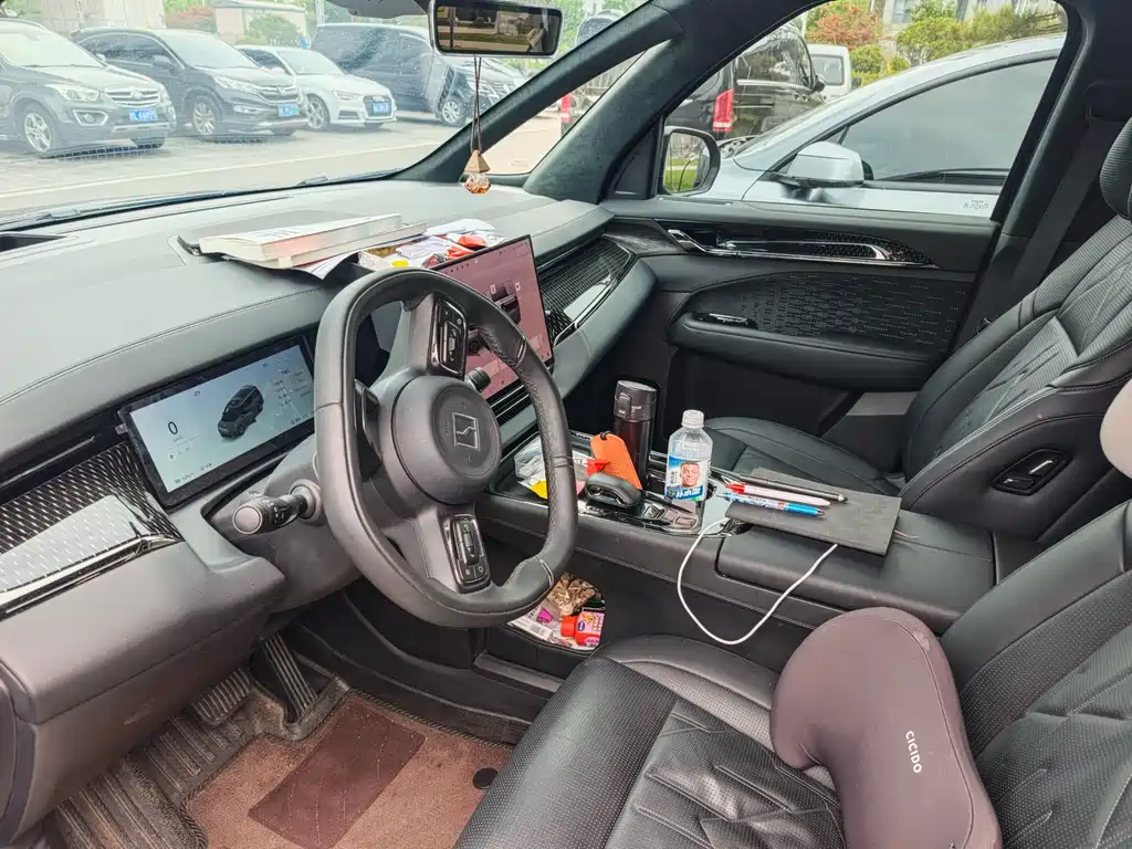 Zeekr 009 2024 мест Executive 140kWh