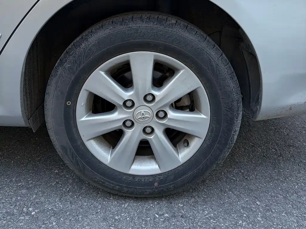 Toyota Corolla — миниатюра 7