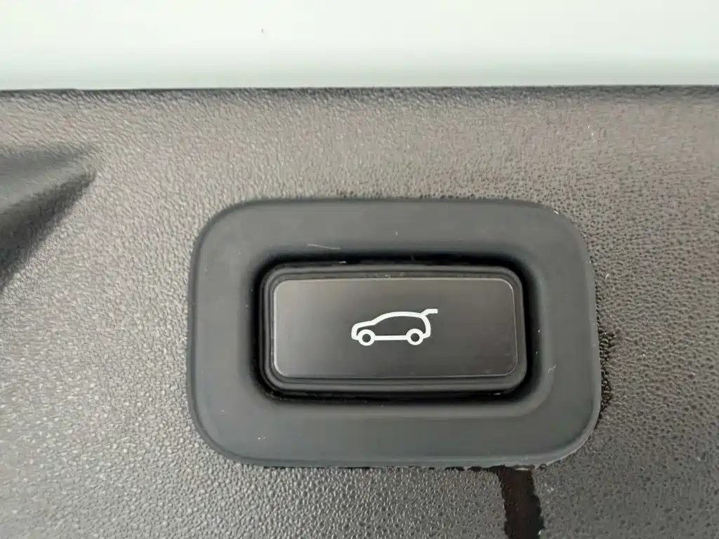Land Rover Discovery Sport — миниатюра 20