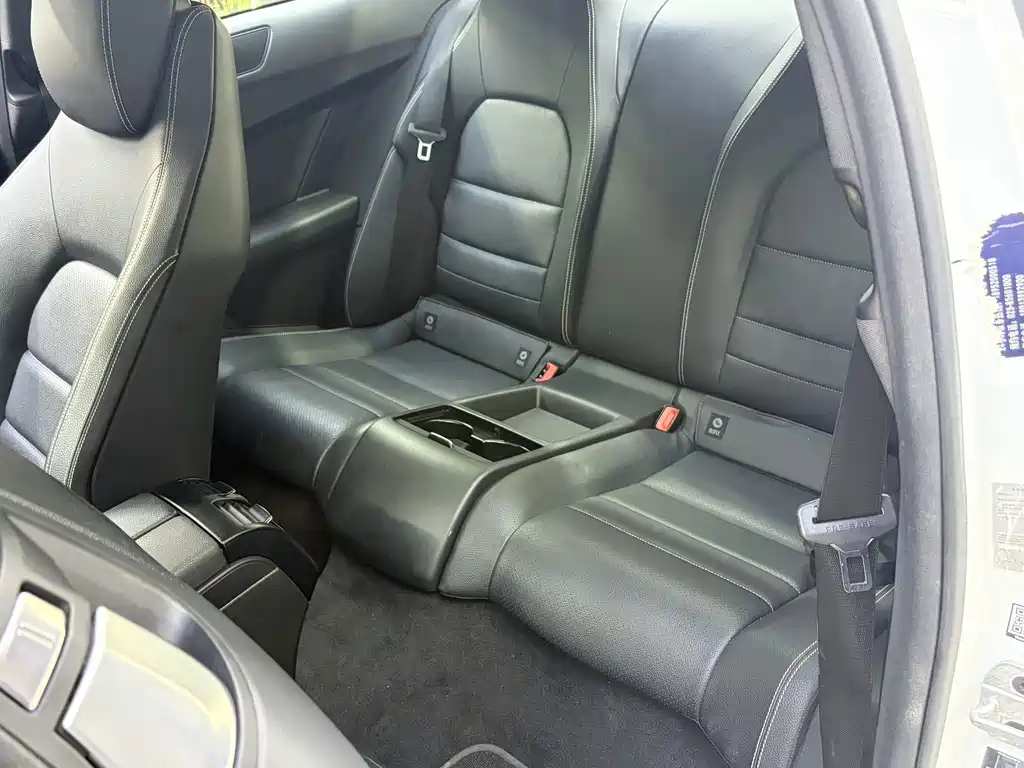Mercedes-Benz C-Class (Import) — миниатюра 15