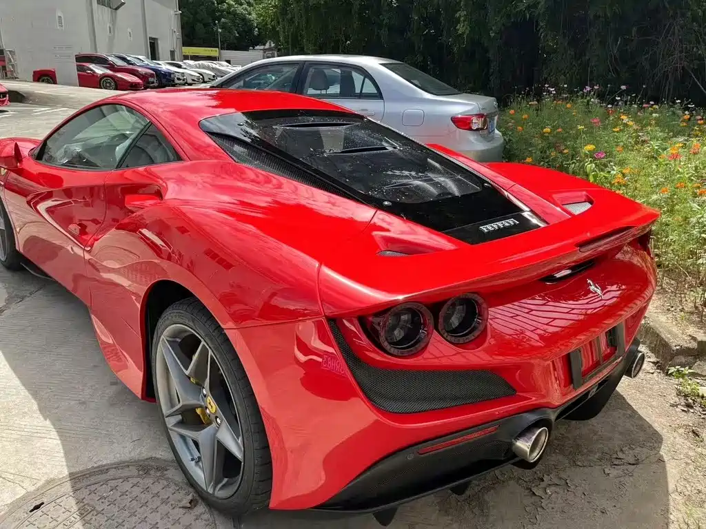 Ferrari F8 2019 Tributo 3.9T V8