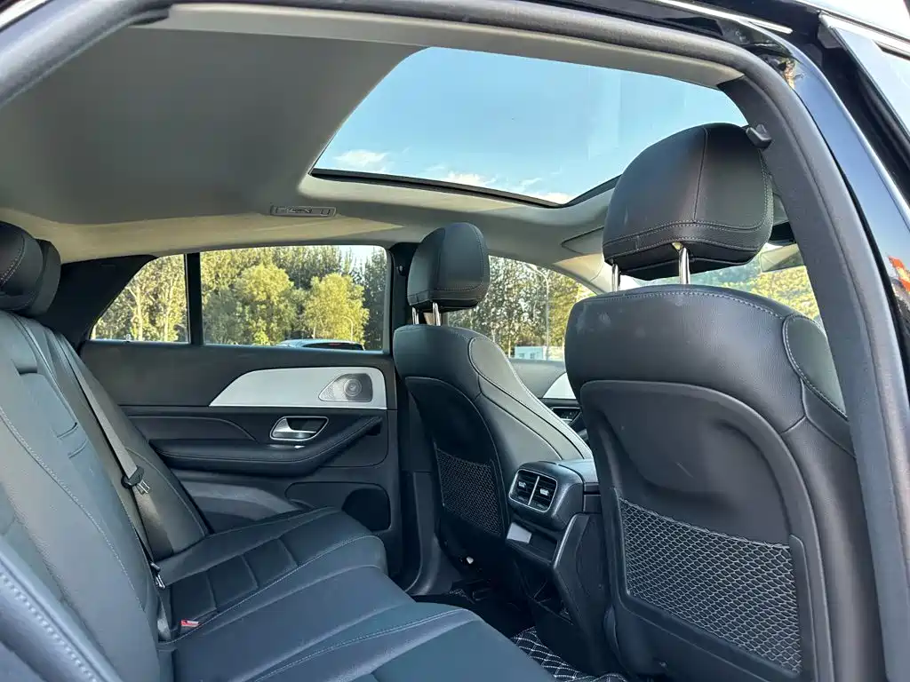 Mercedes-Benz GLE Coupe — миниатюра 18