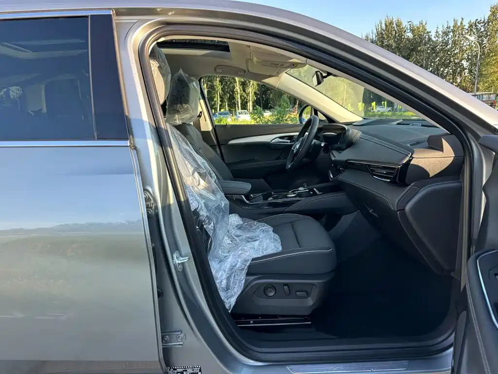Buick Envision Plus — миниатюра 15