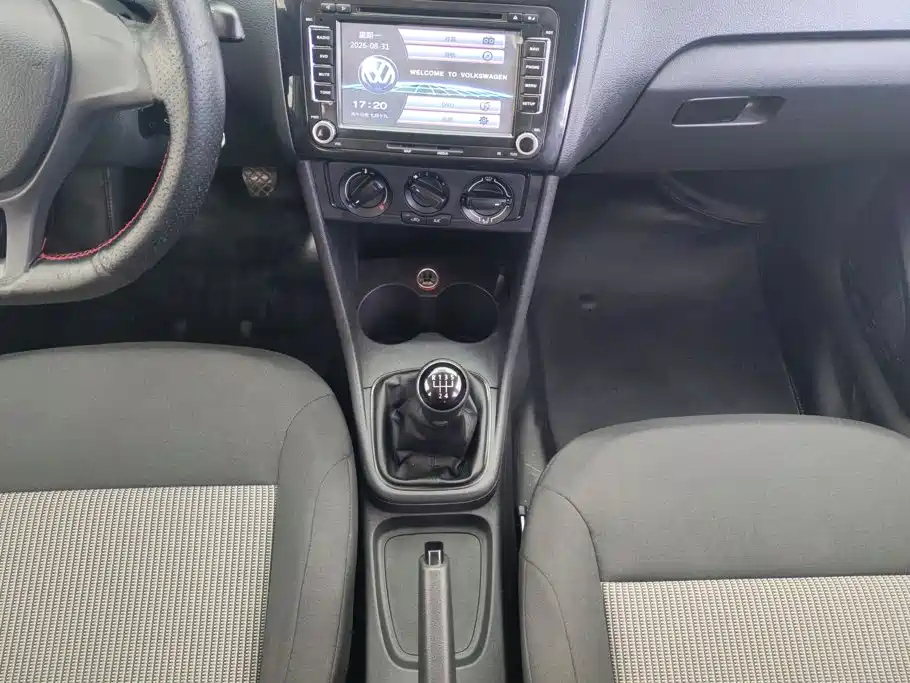 Volkswagen Polo — миниатюра 16
