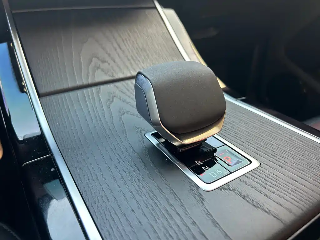 Land Rover Evoque — миниатюра 14