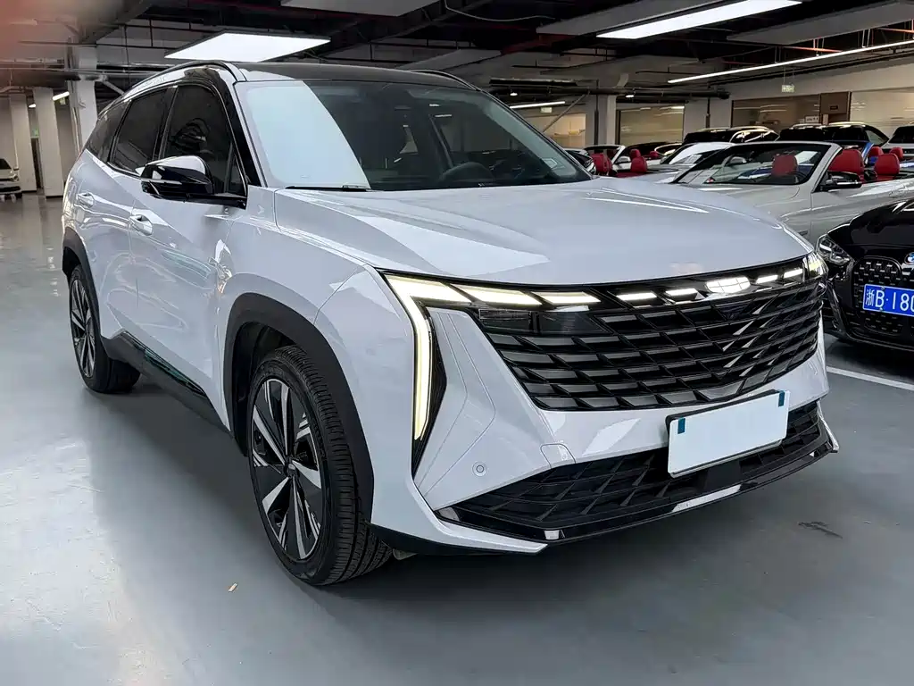 Geely Boyue L L 2024 1.5TD DCT Flagship
