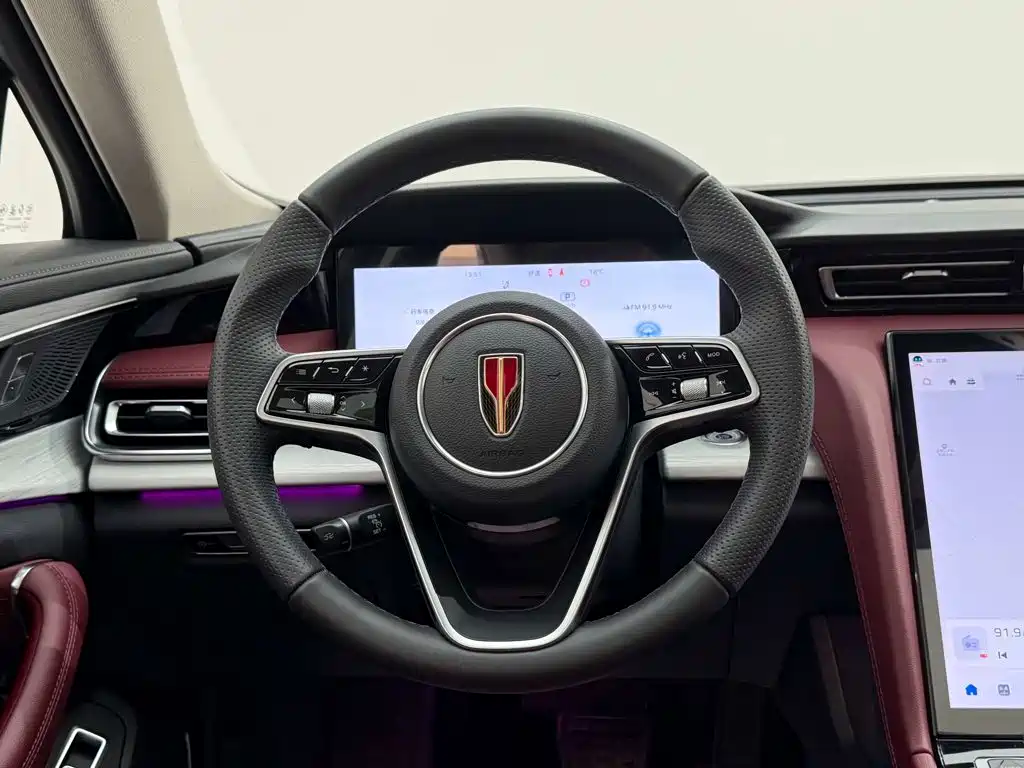 Hongqi Hongqi H5 — миниатюра 14