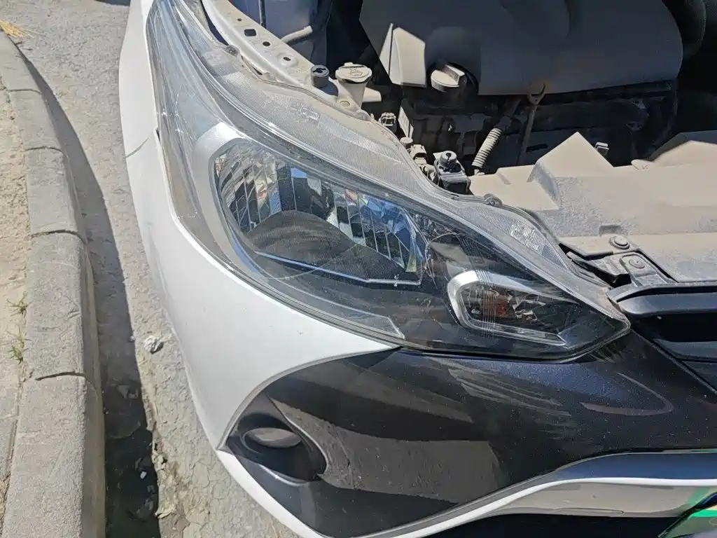 Toyota Yaris L — миниатюра 7