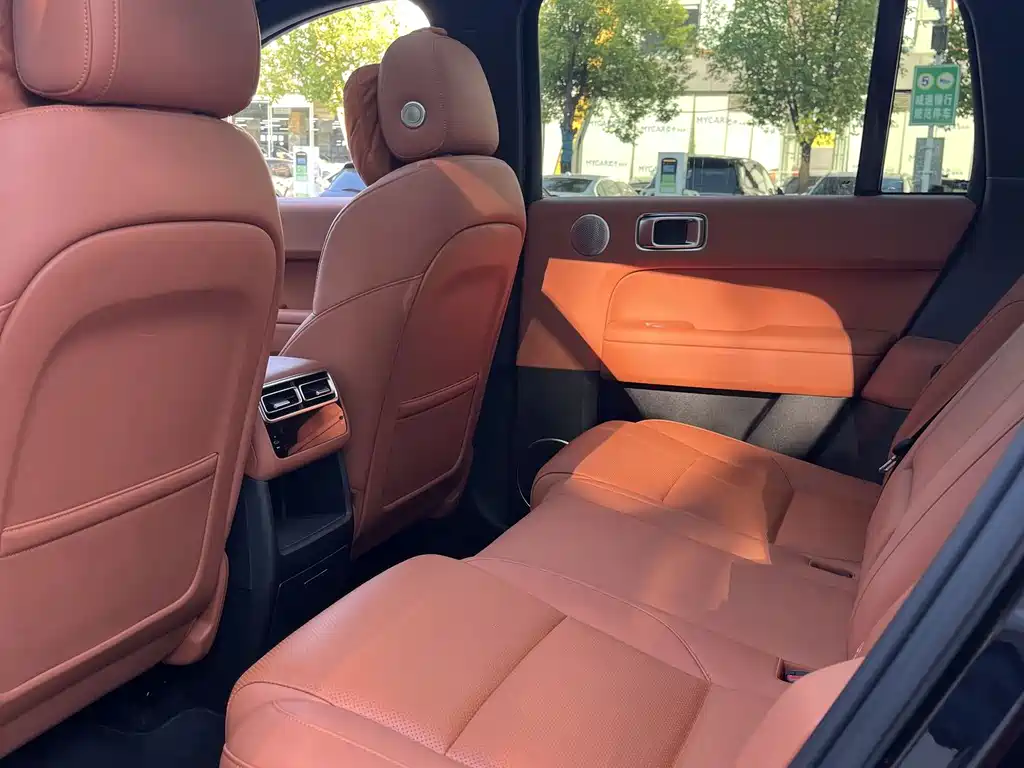 Li Auto Li L6 — миниатюра 11