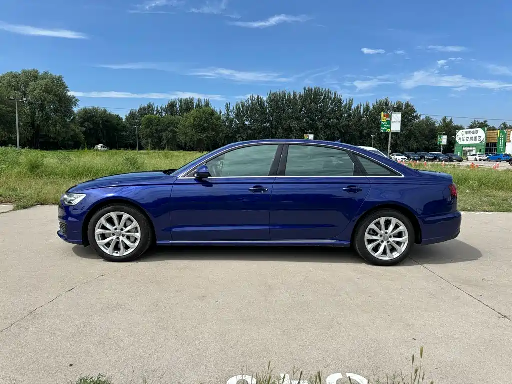 Audi A6L — миниатюра 7