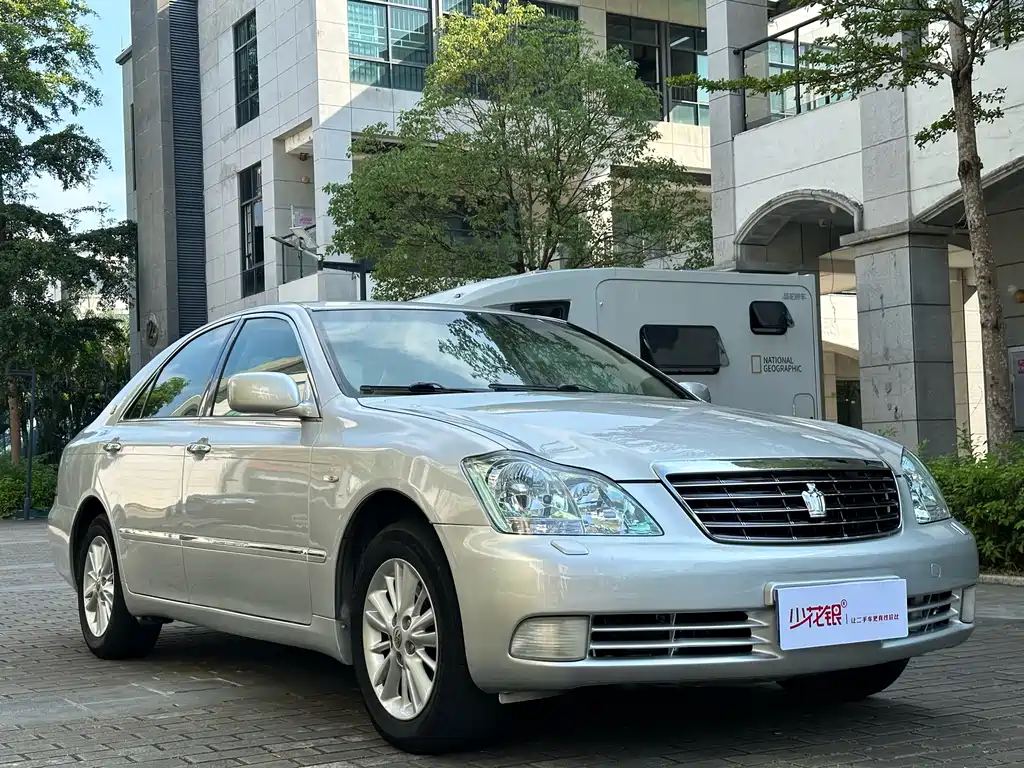 Toyota Crown 2005 3.0L Royal