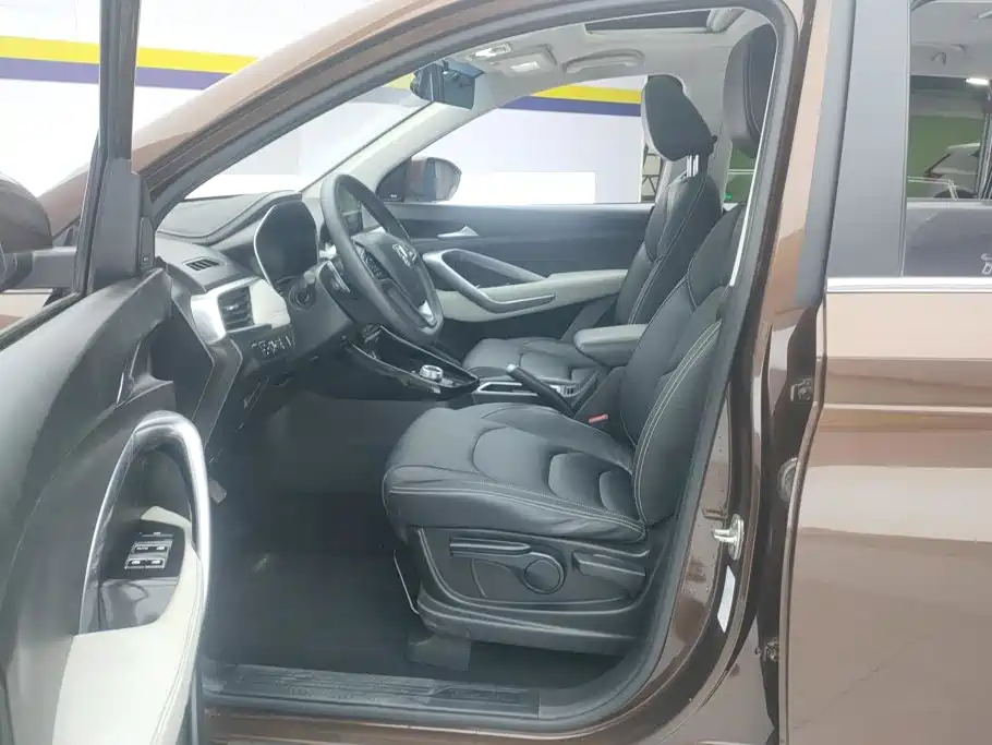 Baojun 530 — миниатюра 9