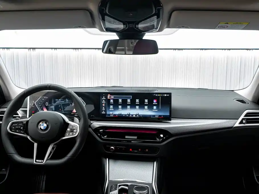 BMW 3 Series — миниатюра 14