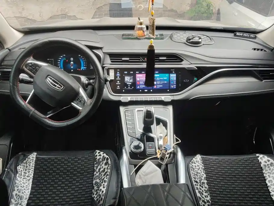 Geely Boyue — миниатюра 12