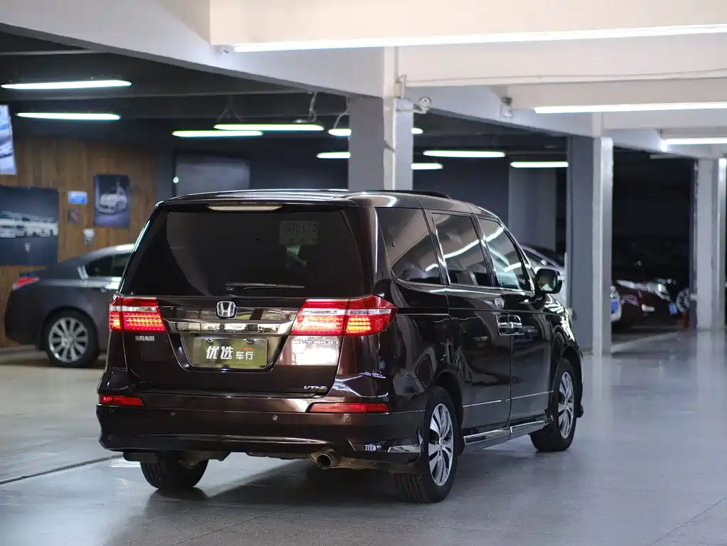 Honda Elysion — миниатюра 14