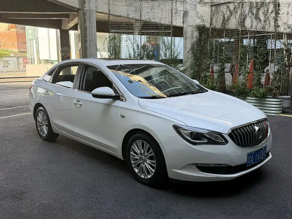 Buick Excelle — миниатюра 3