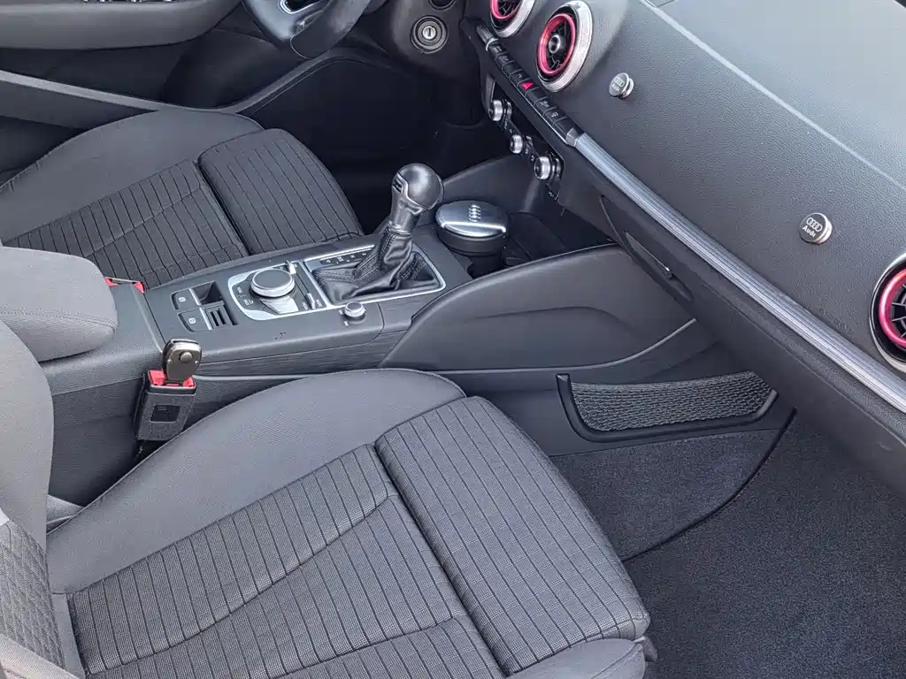 Audi A3 — миниатюра 12