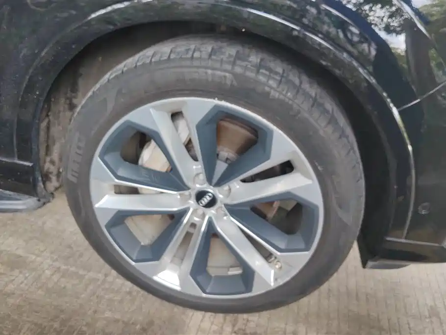 Audi Q7 2021 55 TFSI quattro S line Sport