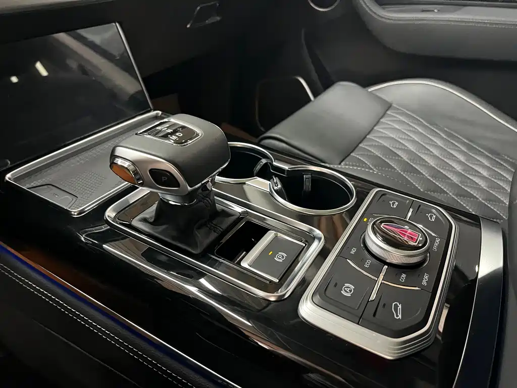 Hongqi Hongqi HS7 — миниатюра 11