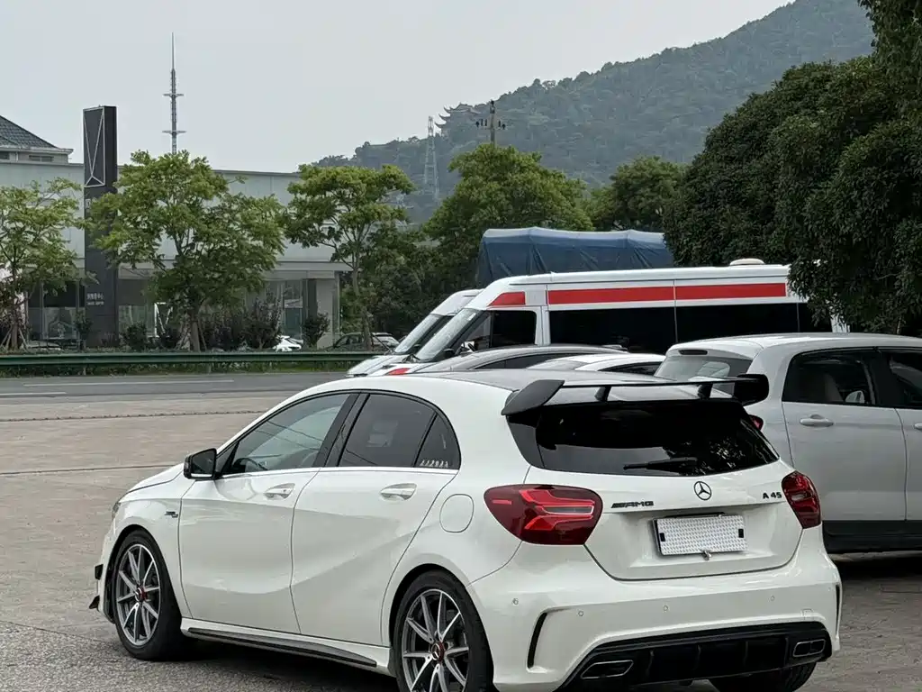 Mercedes-Benz A-Class AMG (Import) AMG A 45 4MATIC, фото 4