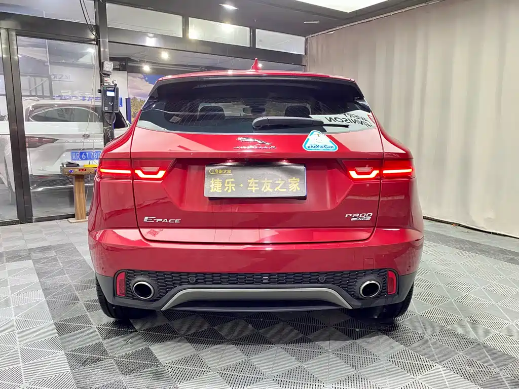 Jaguar E-Pace 2018 P200 S V