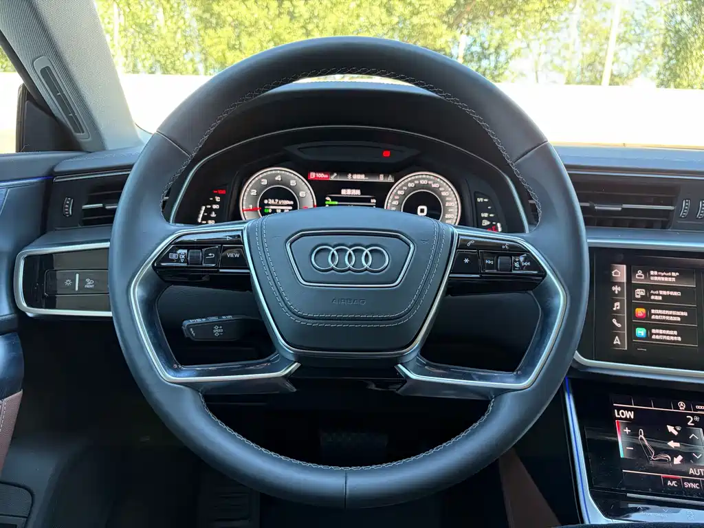 Audi A7L — миниатюра 20