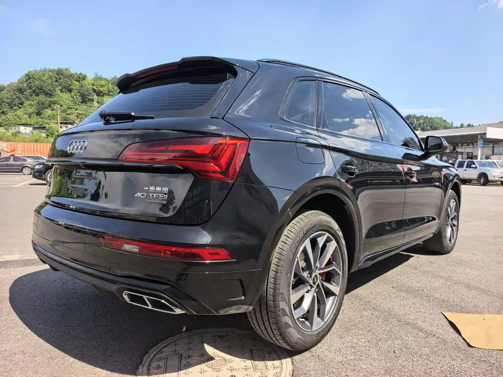 Audi Q5L 2024 40 TFSI Luxury