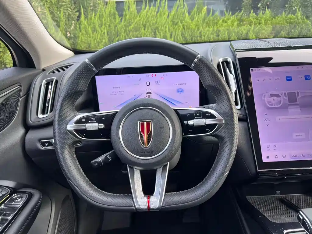 Hongqi Hongqi HS3 PHEV — миниатюра 28