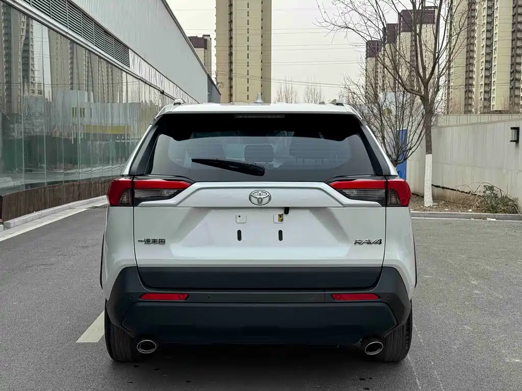 TOYOTA RAV4 RONGFANG