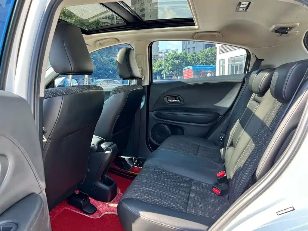 Honda Vezel — миниатюра 6