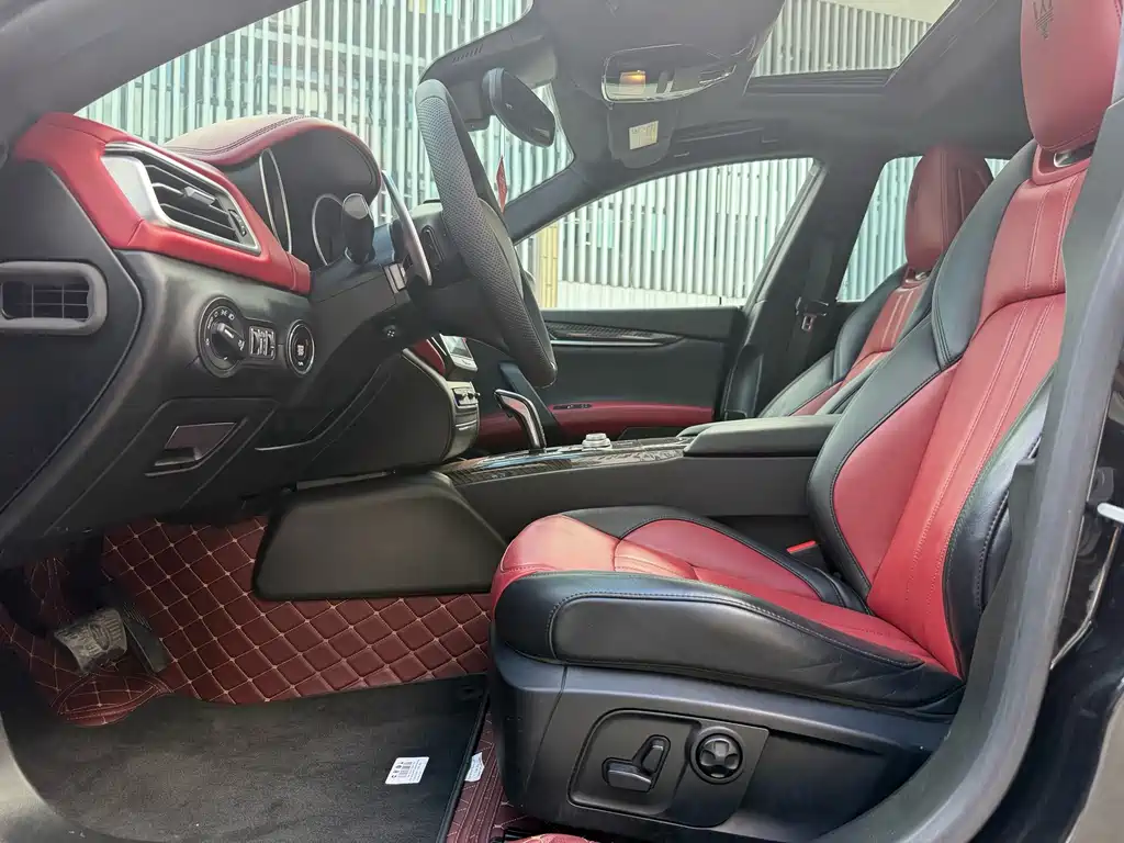 Maserati Ghibli — миниатюра 7