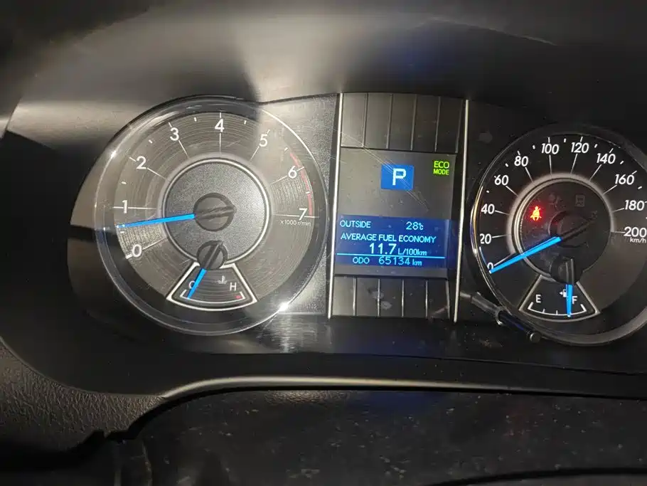 Toyota Fortuner — миниатюра 14