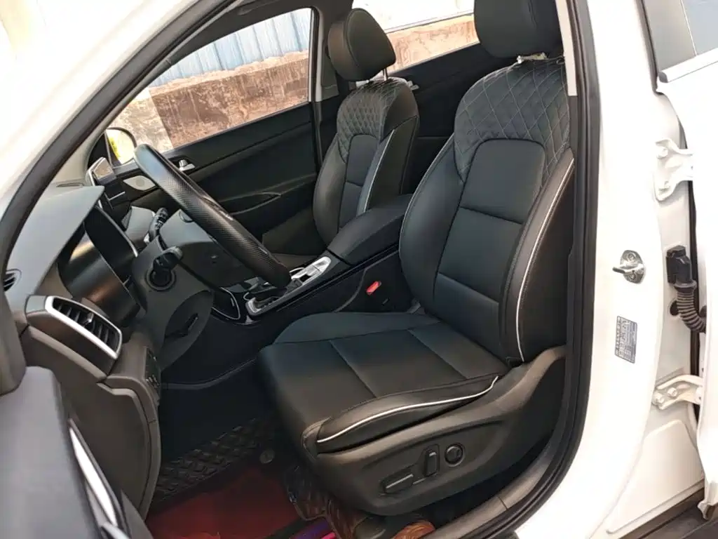 Hyundai Tucson — миниатюра 15