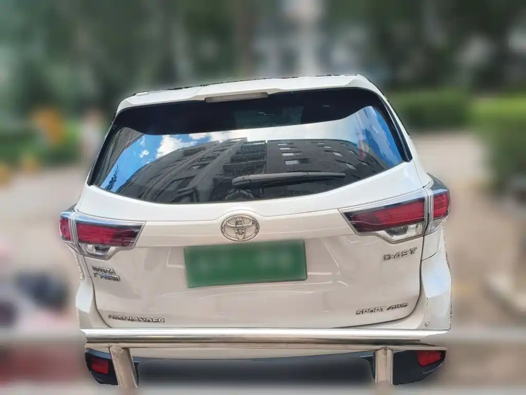 Toyota Highlander — миниатюра 5