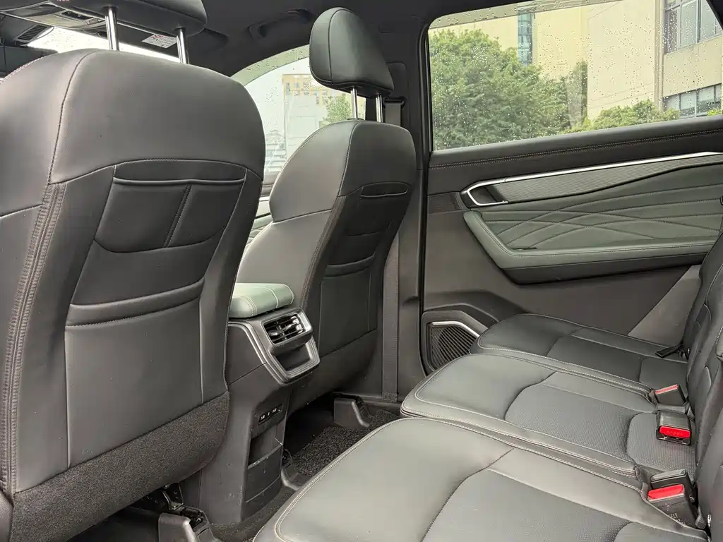 Geely Haoyue L — миниатюра 11