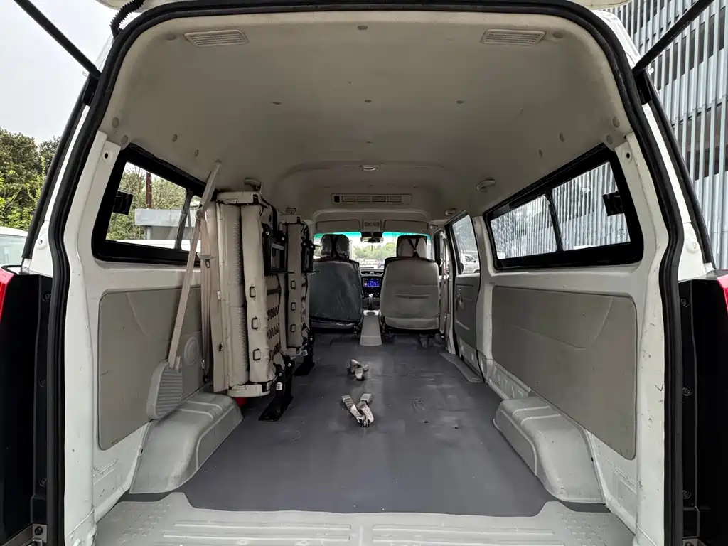 Jinbei Hiace X30L - фото 10