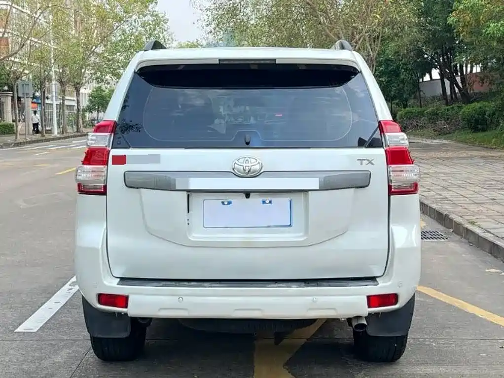 Toyota Prado — миниатюра 5