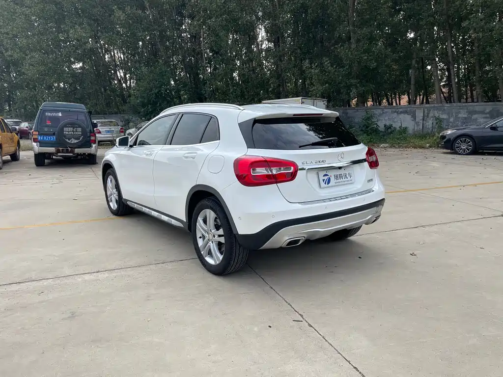 Mercedes-Benz GLA — миниатюра 7