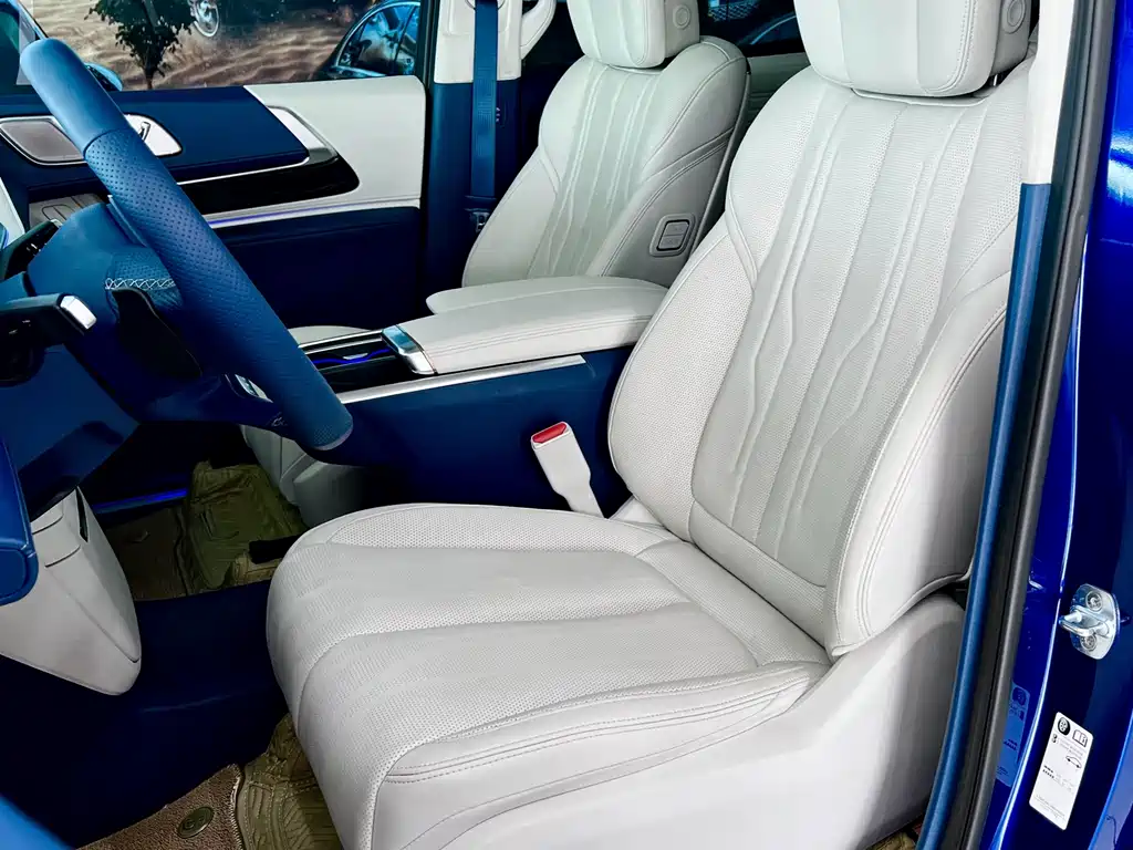 Buick Century 2023 2.0T мест
