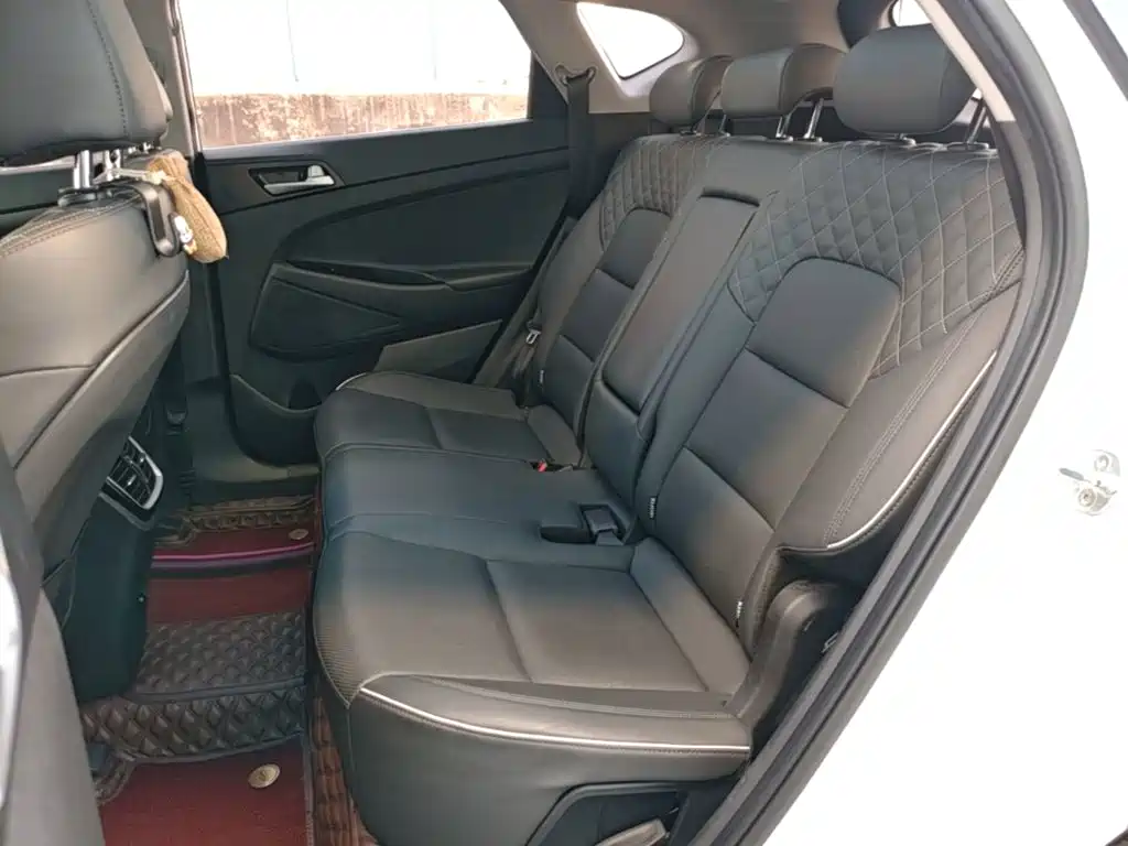 Hyundai Tucson — миниатюра 17
