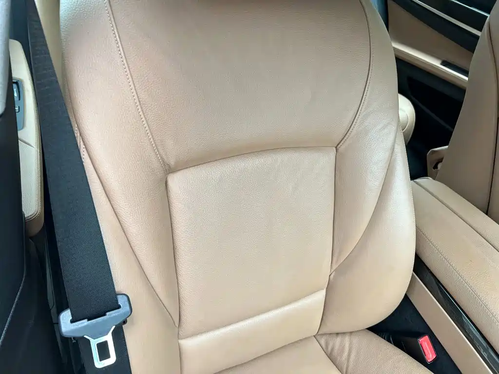 BMW 7 Series — миниатюра 22