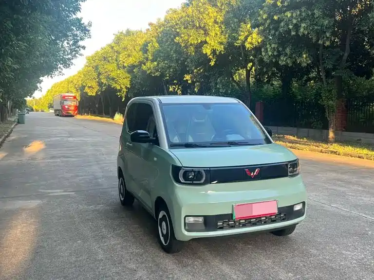 Wuling MINIEV — миниатюра 3