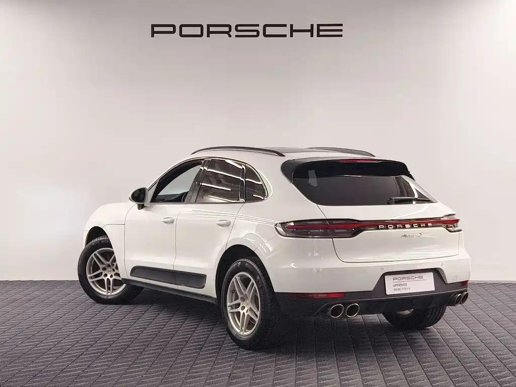 Porsche Macan — миниатюра 3