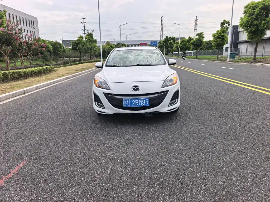Mazda 3 Xingcheng — миниатюра 2