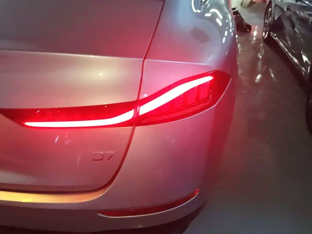 Roewe D7 — миниатюра 8